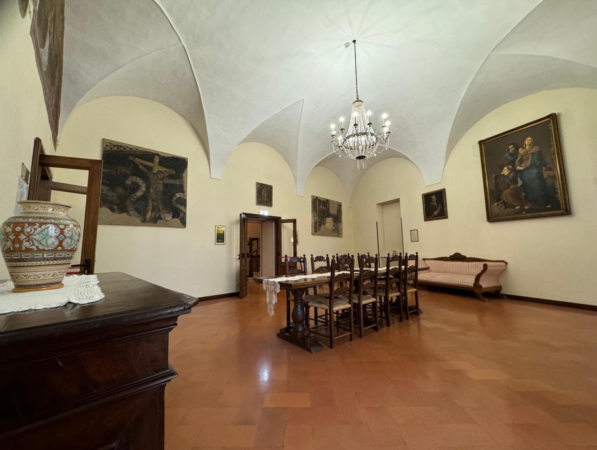 Monastero Ss. Annunziata Todi Exterior foto The Hall of the Archducal Family