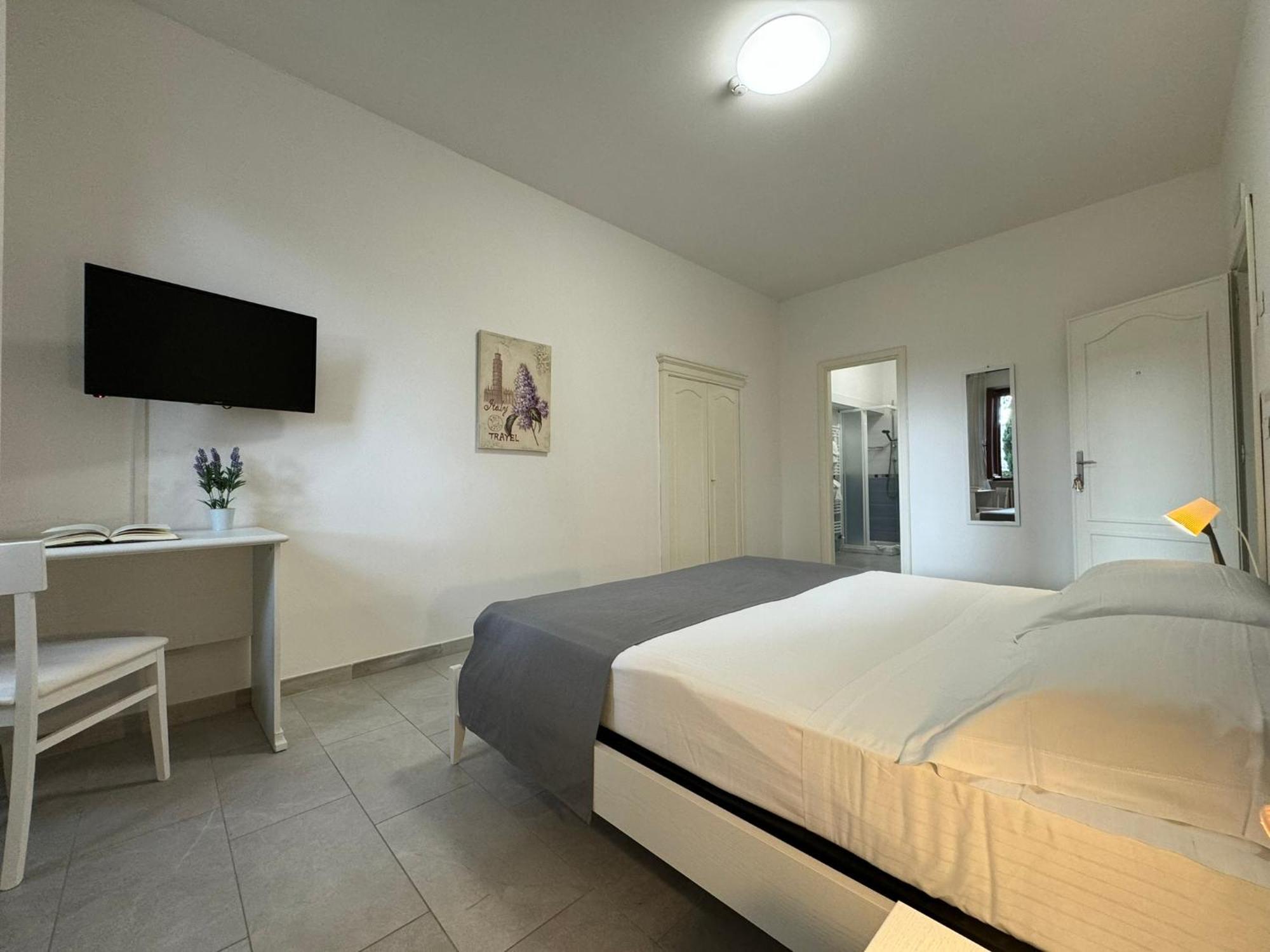 Monastero Ss. Annunziata Todi Exterior foto A room at the hotel