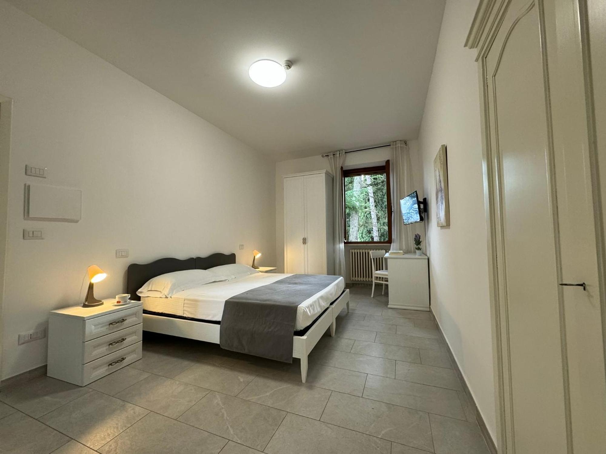 Monastero Ss. Annunziata Todi Exterior foto A room at the hotel